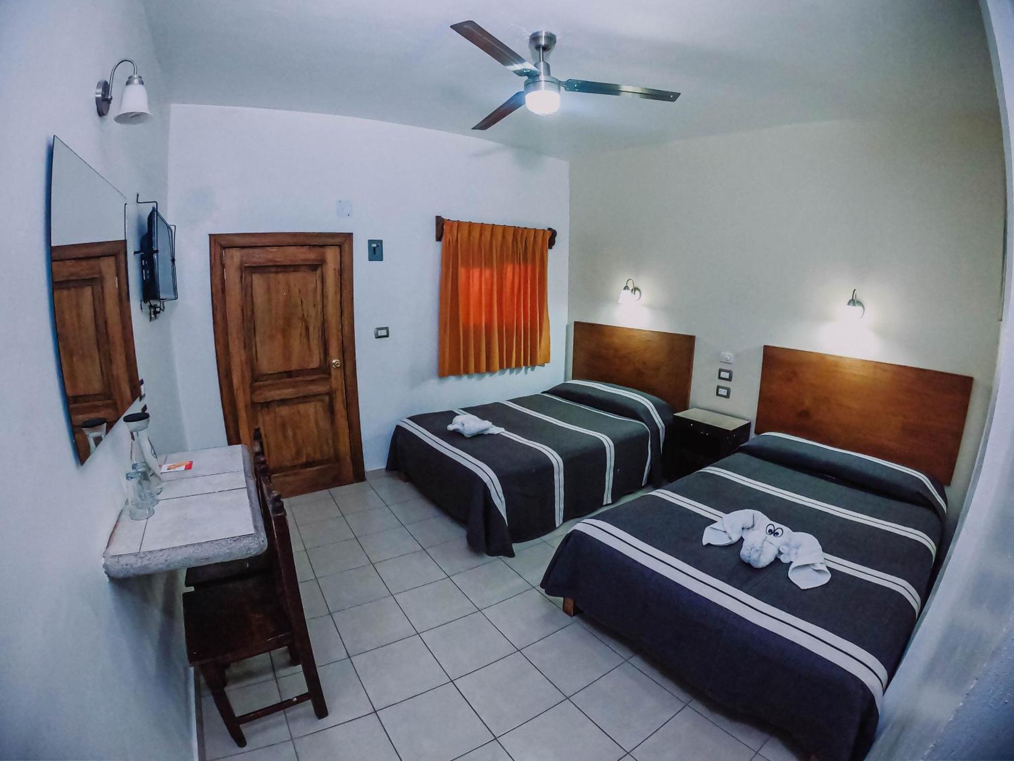Hotel Cervantino Tapachula Dış mekan fotoğraf