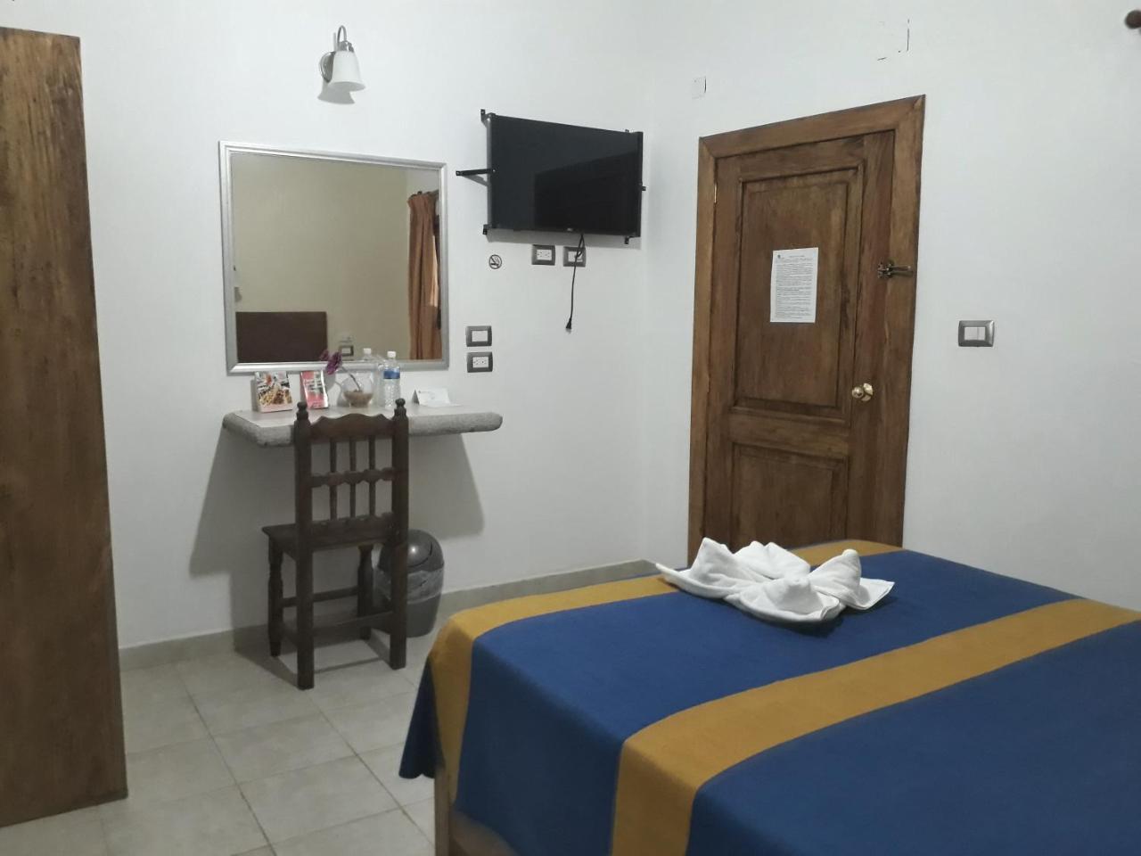 Hotel Cervantino Tapachula Dış mekan fotoğraf